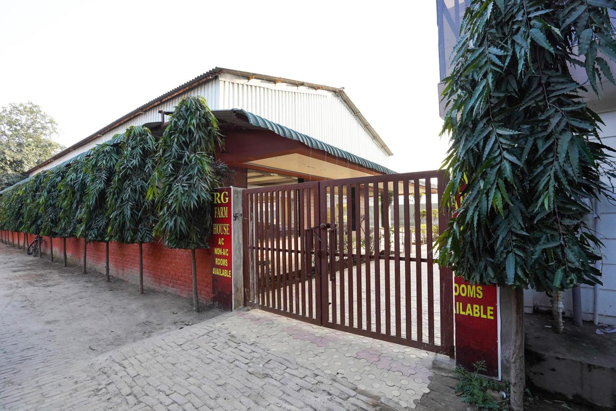 Hotel O R G Farm House Meerut Esterno foto